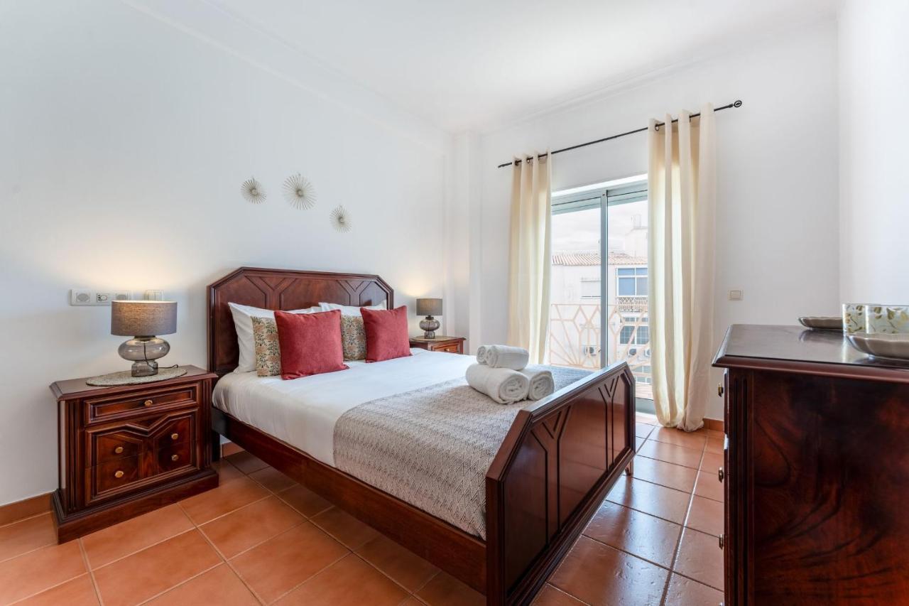 Peaceful 1 Bdr Apartment W/ Balcony By Lovelystay Almancil Εξωτερικό φωτογραφία