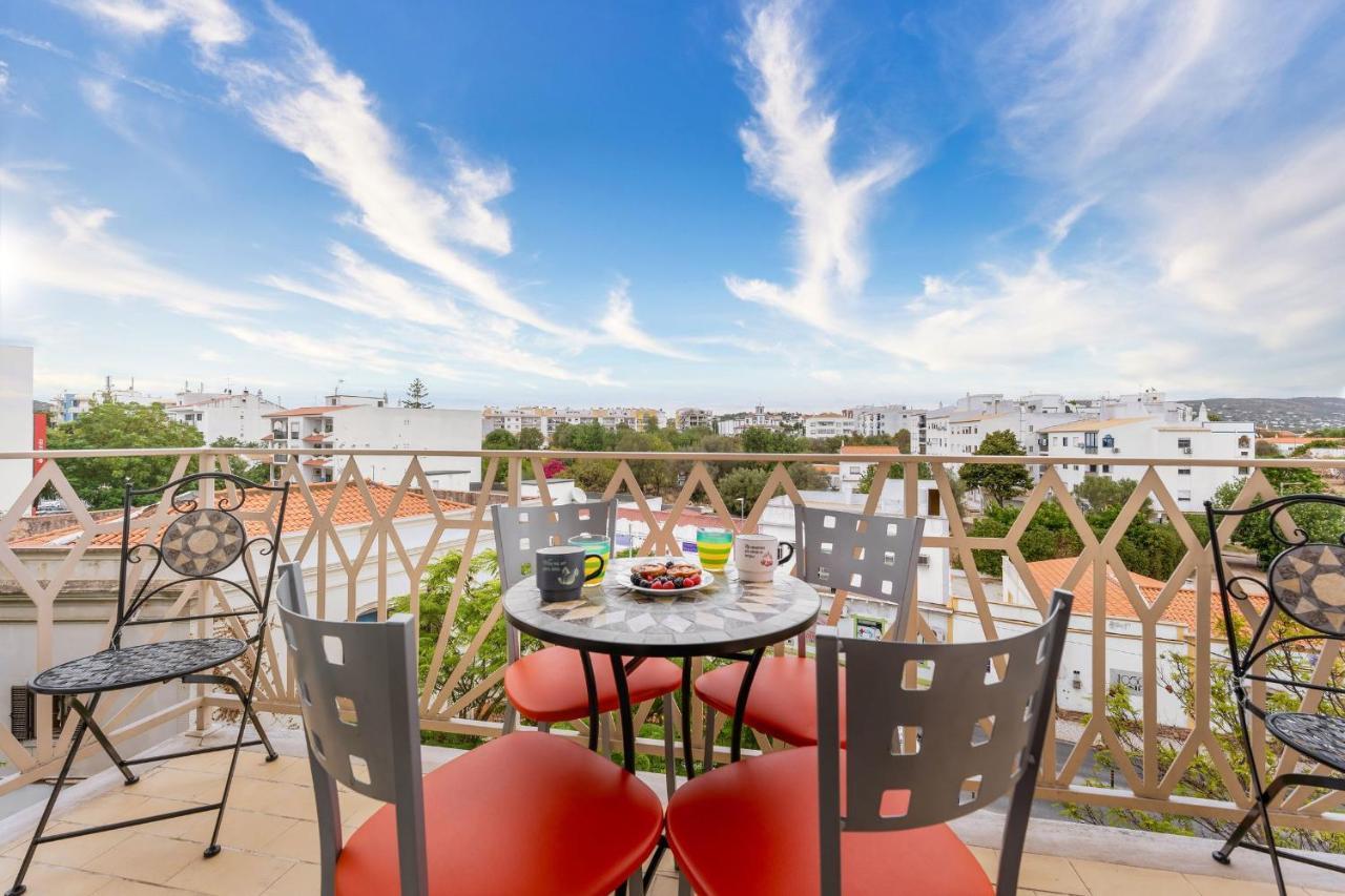 Peaceful 1 Bdr Apartment W/ Balcony By Lovelystay Almancil Εξωτερικό φωτογραφία
